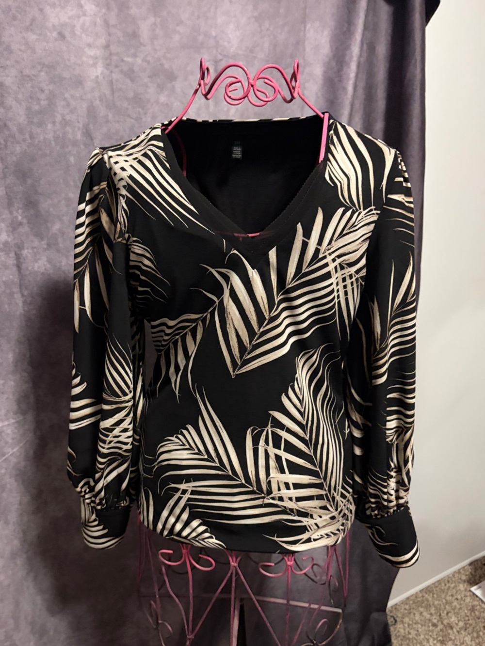 Black Palm-Print V-Neck Women's Top